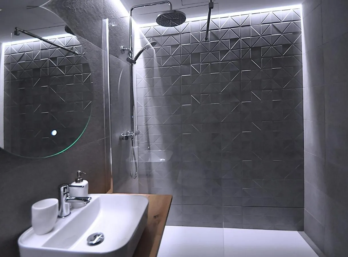 Domus Apartment Lloret de Mar 0*,